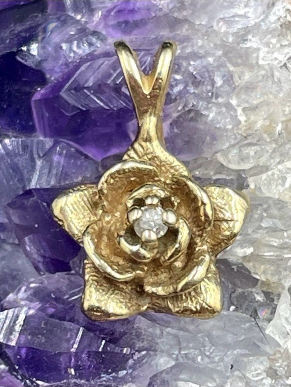 14K Solid Gold Genuine Diamond Rose Flower Pendant 0.9g